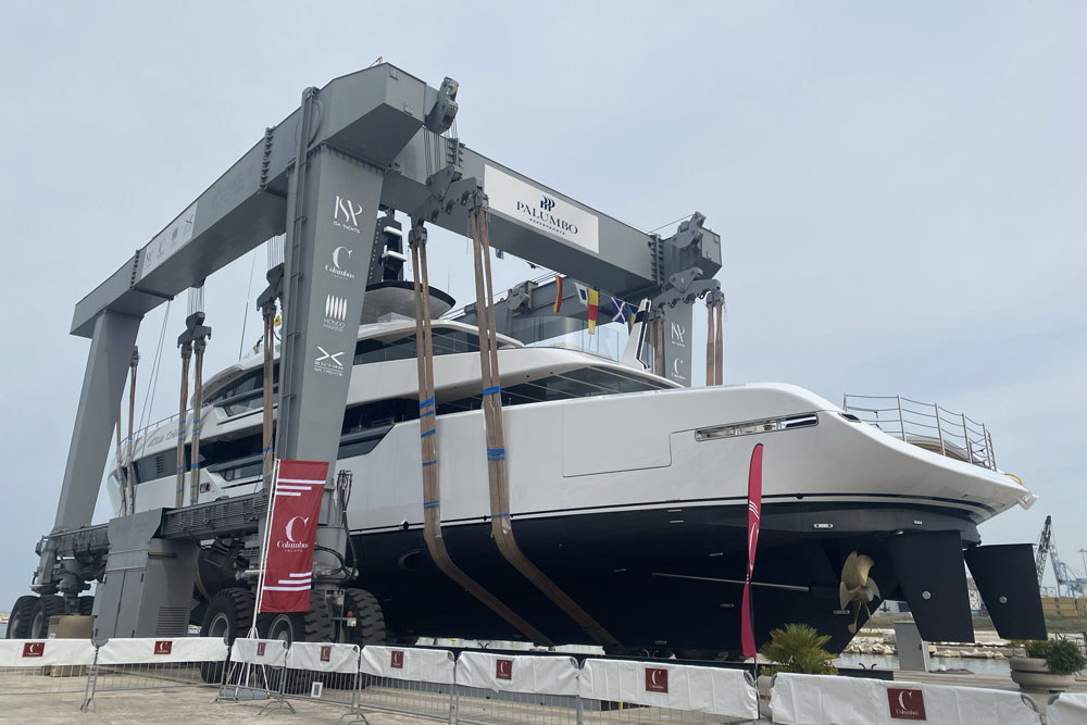 Columbus Yachts / "Acqua Chiara"