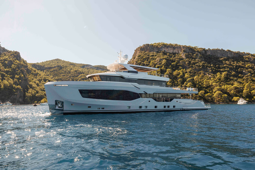 The new 40 -metre superyacht "Mitan"