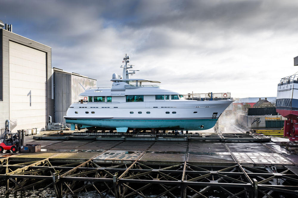 "Belle de Jour" was built in 2013 by Holland Jachtbouw