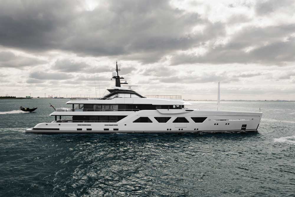 The 60-metre Amels superyacht “QU2” has departed Damen Yachting’s Vlissingen shipyard