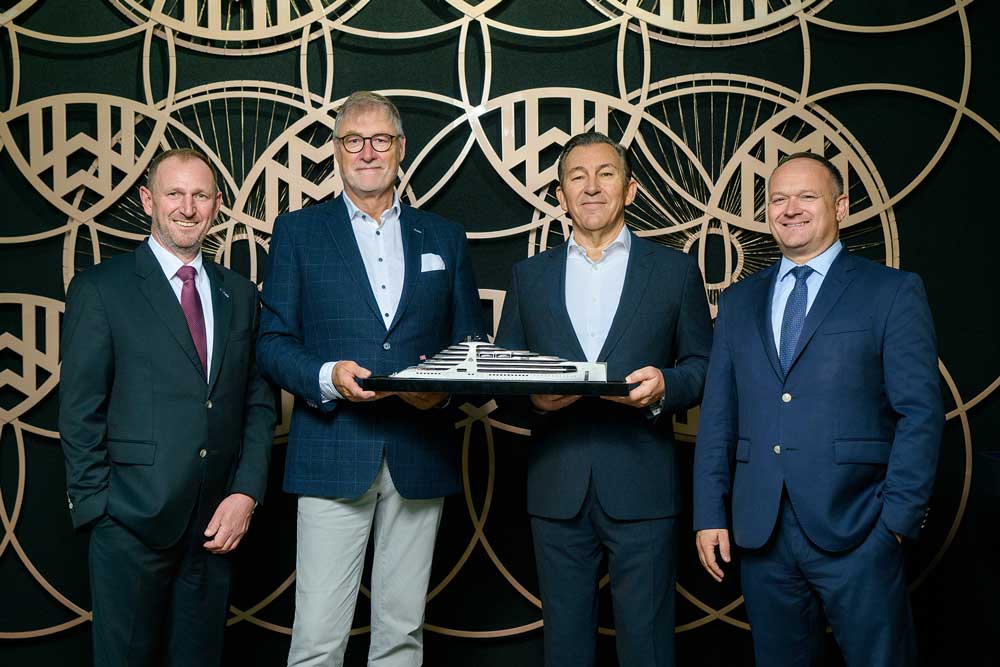 With the signing of the agreement at the Mercedes-Benz Centre of Excellence in Sindelfingen, the Maybach Ocean Club and Lloyd Werft Bremerhaven have officially sealed their partnership for the ‘Beyond Horizons’ megayacht project (© Maybach Ocean Club)